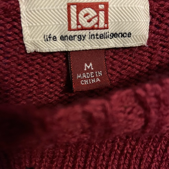 Sweater - Picture 2 of 3